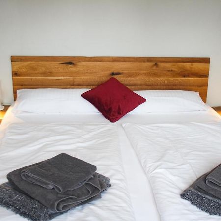Kontraste Otel Neumünster Dış mekan fotoğraf